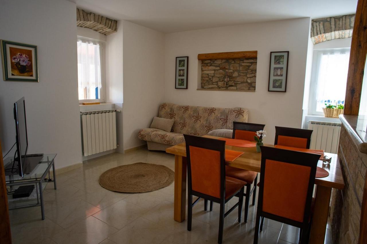Olive Tree Apartments Умаг Экстерьер фото